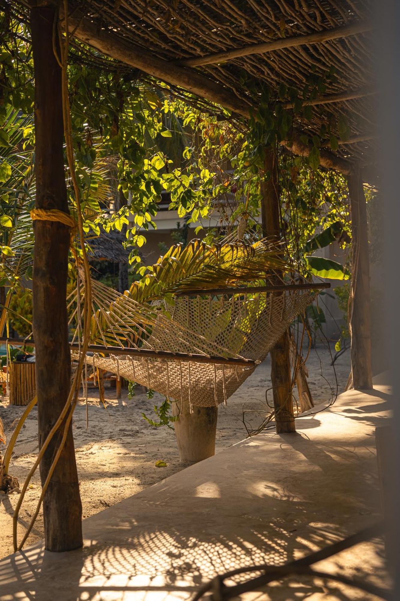 The Garden Hotel ปาเยอ ภายนอก รูปภาพ